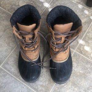 Winter boots